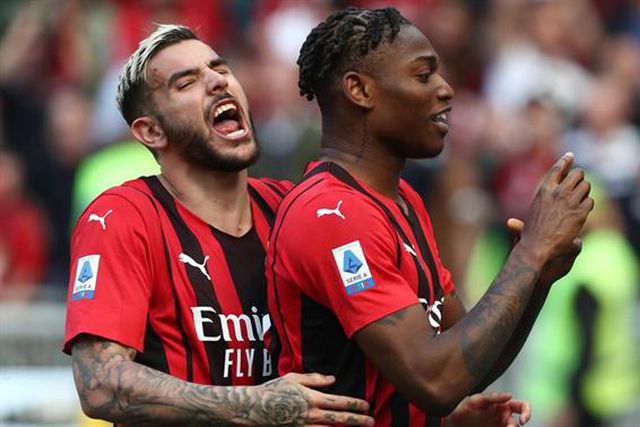 Rafael Leão titular no Tottenham - Milan