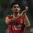 Águias recuperam Gonçalo Guedes