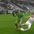 Decisão escandalosa no VAR deu vitória ao LASK nos descontos (vídeo)