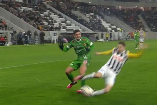 Decisão escandalosa no VAR deu vitória ao LASK nos descontos (vídeo)