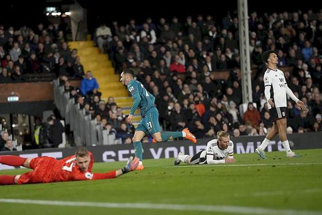 Veja a estreia de Sarabia a marcar (vídeo)