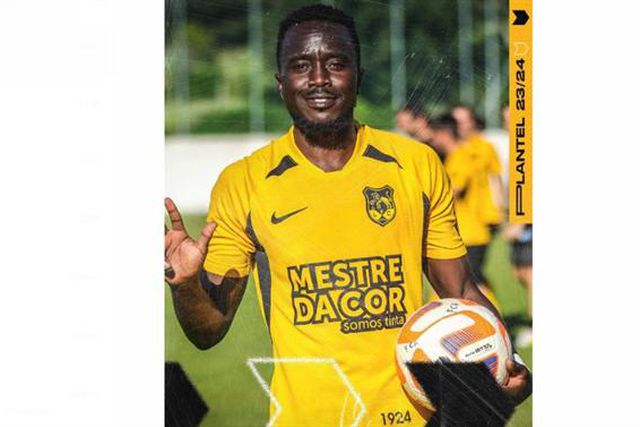 Oficial: Kalunga continua a 'acelerar' em Lourosa