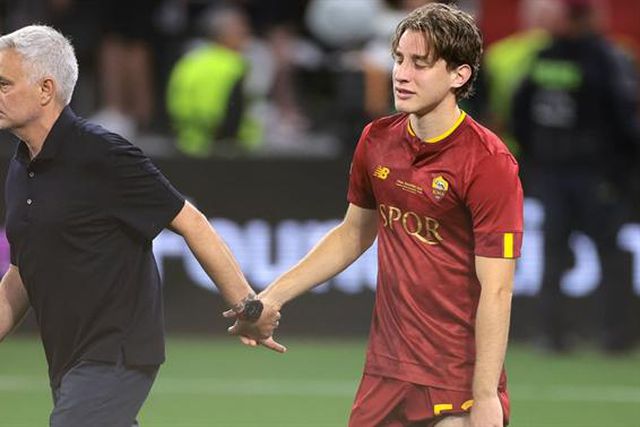 Bove declina Bolonha e quer ampliar contrato