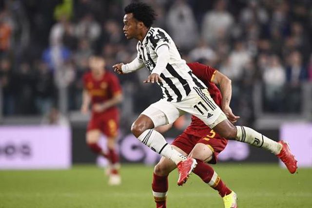 Cuadrado na agenda de Mourinho