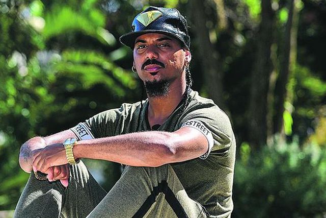 Fábio Paim ruma ao futebol moldavo