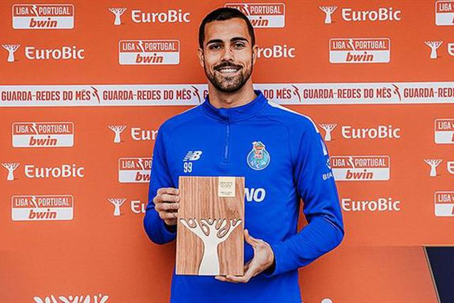 Diogo Costa recebeu (mais um) prémio