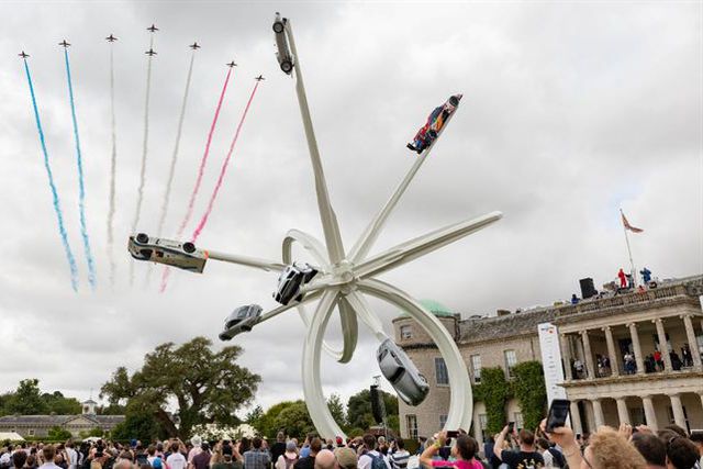 Chuva e vento 'param' Miguel Oliveira em Goodwood
