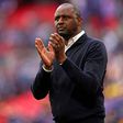 Patrick Vieira na corrida à sucessão de Allardyce