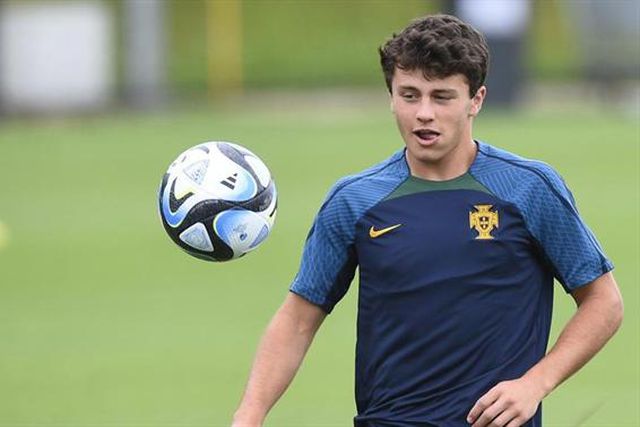 João Neves e o «sonho de representar o país e o clube ao mais alto nível»