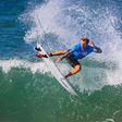 Frederico Morais passa à ronda dos 32 do Ballito Pro