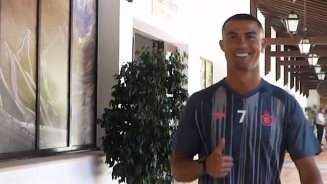 Ronaldo já chegou ao estágio no Algarve! (vídeo)