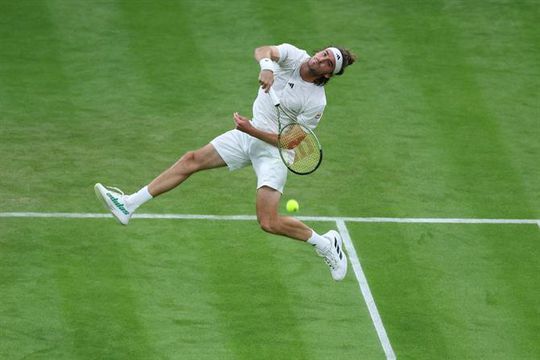 Wimbledon: Tsitsipas elimina Murray em cinco emocionantes 'sets'