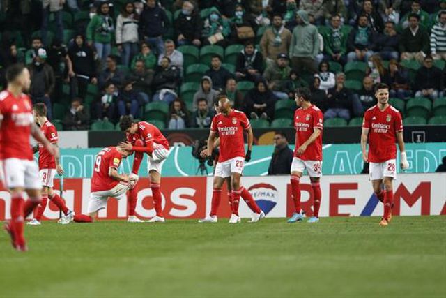 Veja o vídeo com o resumo do dérbi