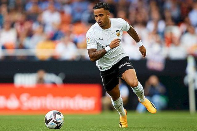 Filho de antiga glória neerlandesa ruma ao Bournemouth