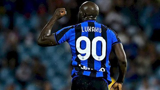 «Lukaku vai fazer três golos ao FC Porto, tal como eu fiz»