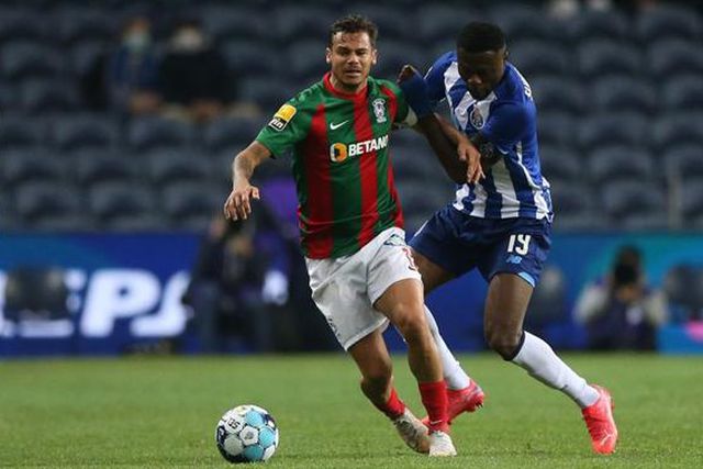 Edgar Costa renovou até 2024