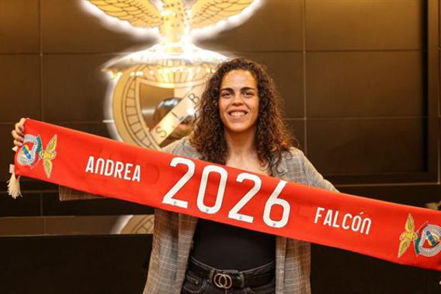 Benfica apresenta avançada espanhola com ambição europeia