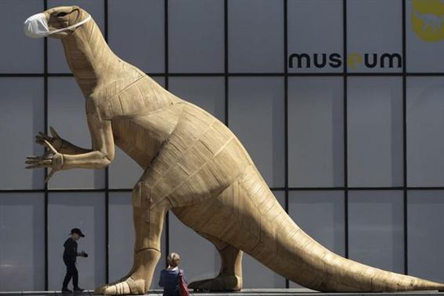 O desaparecimento dos dinossauros (artigo de José Manuel Delgado)