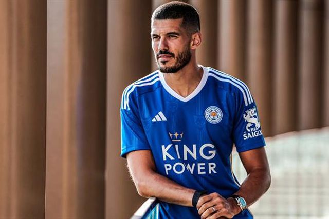 Oficial: internacional inglês junta-se a Ricardo Pereira nos 'foxes'