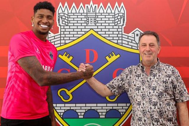 «Vim para ajudar o Chaves»