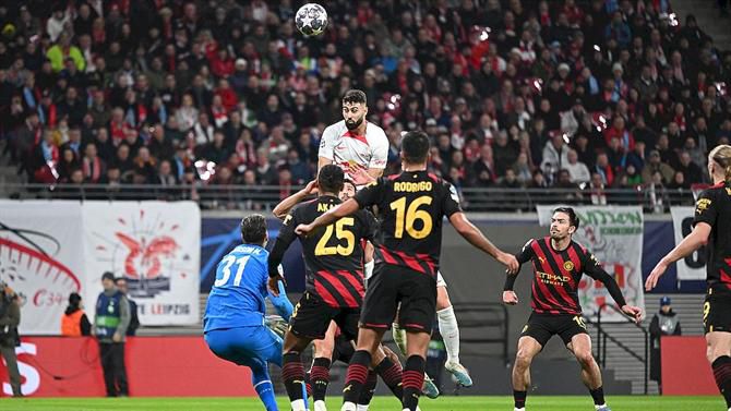 Gvardiol nas alturas para empatar o RB Leipzig-Manchester City (vídeo)