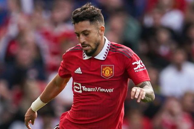 Alex Telles não se apresenta e está na porta de saída!