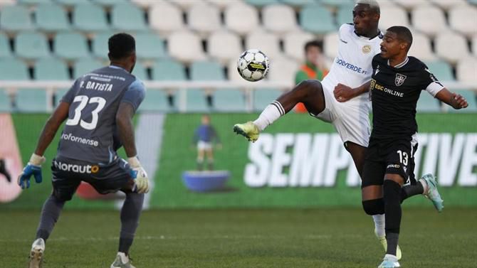 Seis em risco antes do jogo em Arouca