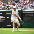 Sinner marca encontro com Djokovic em Wimbledon