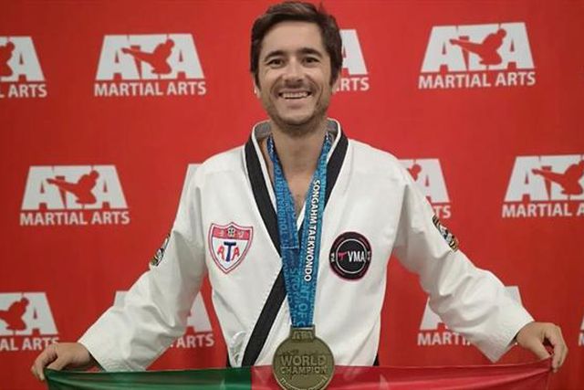 Pedro Vermelhudo campeão mundial de Taekwondo Songahm