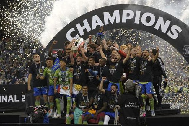 Equipa de Fredy Montero faz história na Champions