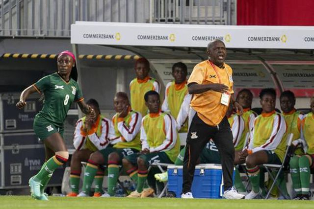 Escândalo sexual com o selecionador da Zâmbia: «Roça-se em nós e a federação faz vista grossa»