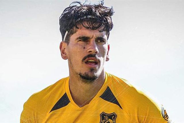 Oficial: Mika Borges fica nos leões de Lourosa