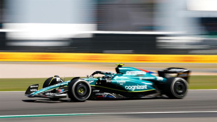 Russel lidera segundo treino do GP do Japão de Fórmula 1 - Motor Show