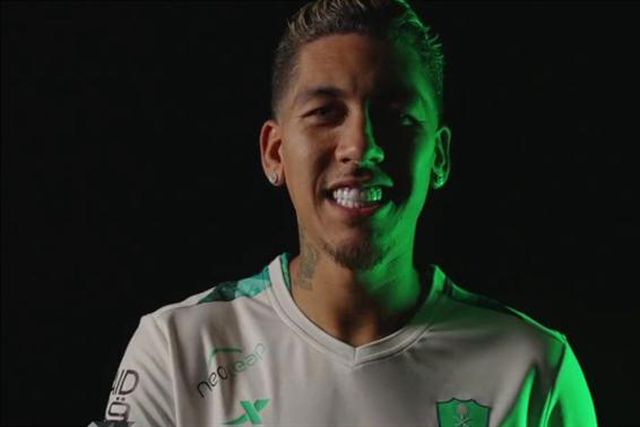 Oficial: Firmino também ruma à Arábia Saudita!