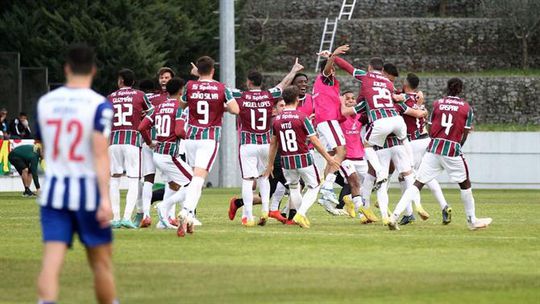 Estrela vence FC Porto B ao cair do pano e reforça posição de subida