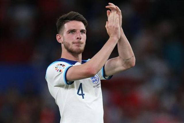 Jogador inglês mais caro de sempre à vista!