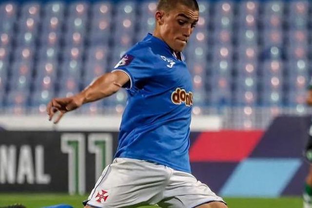 Oficial: goleador Tiago Moninhas até 2024