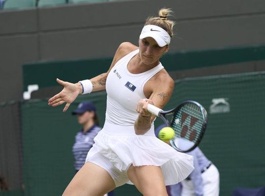 Marketa Vondrousova nas meias-finais de Wimbledon