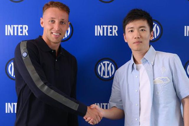 Oficial: Frattesi chega emprestado e com opção de compra obrigatória