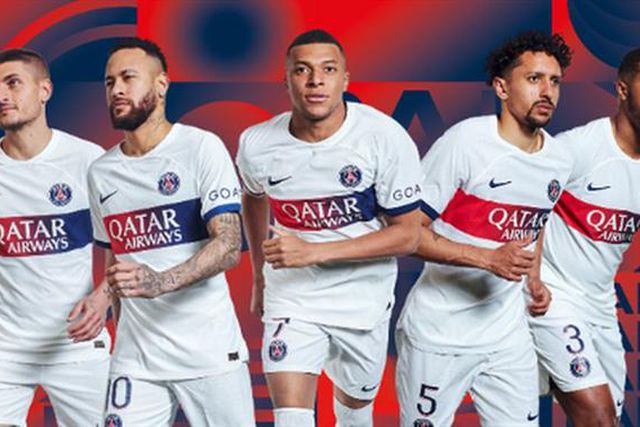 Mbappé e Neymar na promoção da nova camisola
