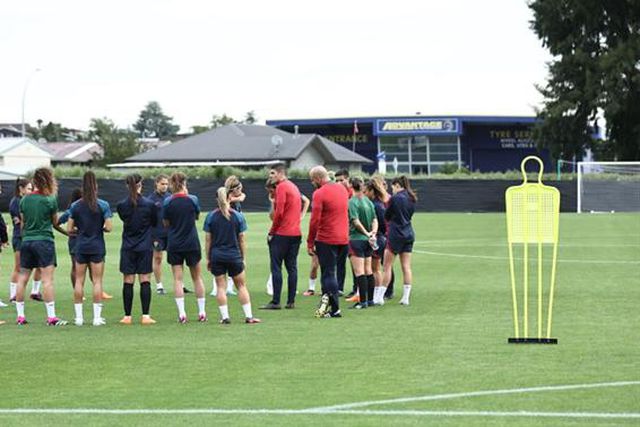 Camarões são o adversário de Portugal no jogo decisivo de acesso ao Mundial