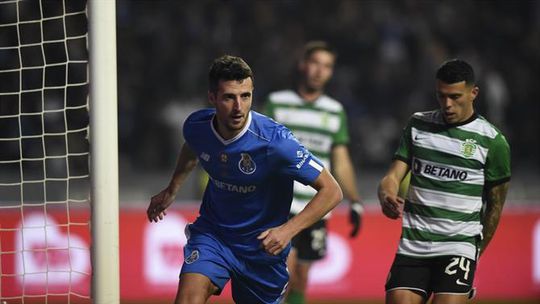 FC Porto vence segundo título da época