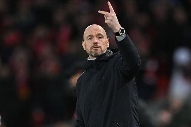 Ten Hag furioso: «Falta de profissionalismo»