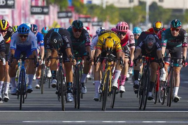 Sebastian Molano regressa às vitórias no Dubai