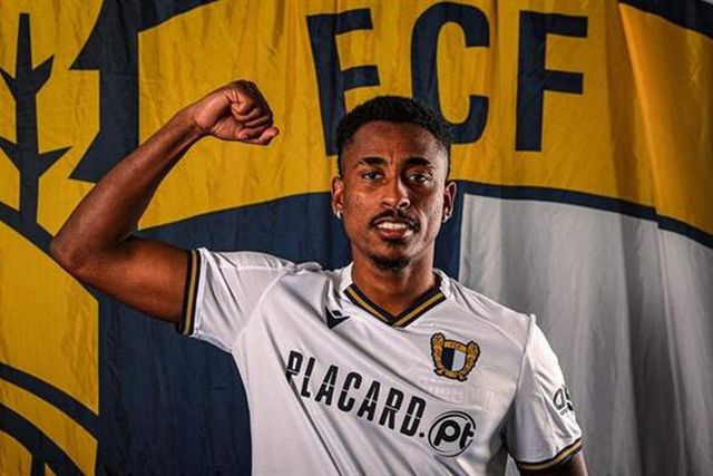 Avaí confirma regresso de Denilson Jr.