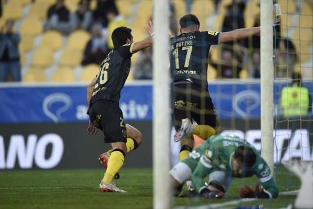 Paços de Ferreira vence Estoril e está mesmo na luta pela sobrevivência (veja o resumo)