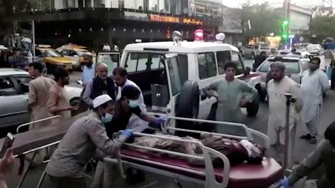 Aumenta para 13 o número de militares norte-americanos mortos em Cabul