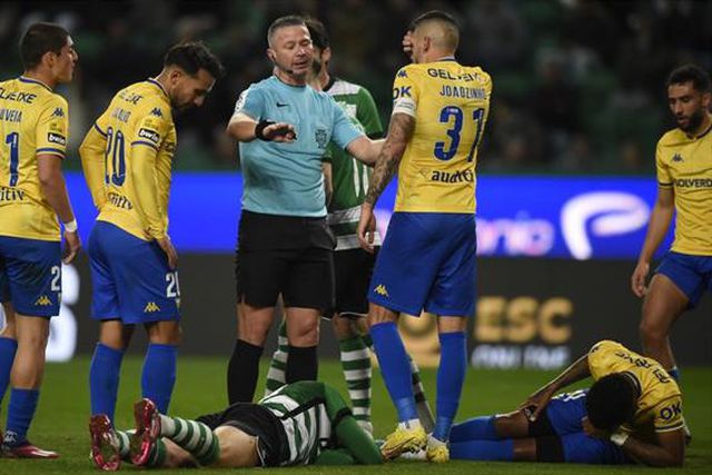 «Dignificámos a camisola do Estoril»