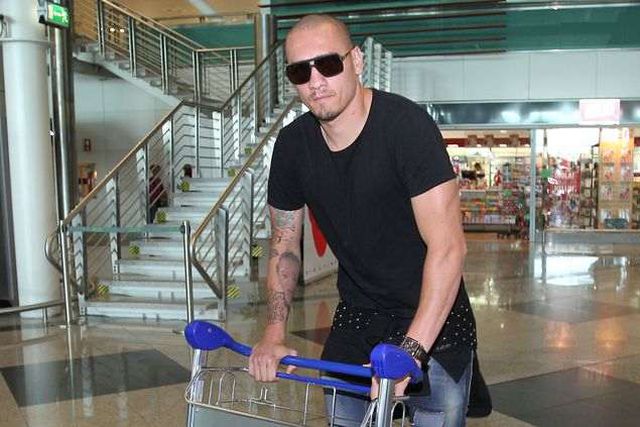 Ex-FC Porto aguarda rescisão com o Cruzeiro para assinar contrato