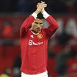 Enquanto o Man. United era humilhado, adeptos do Liverpool cantaram por… Ronaldo